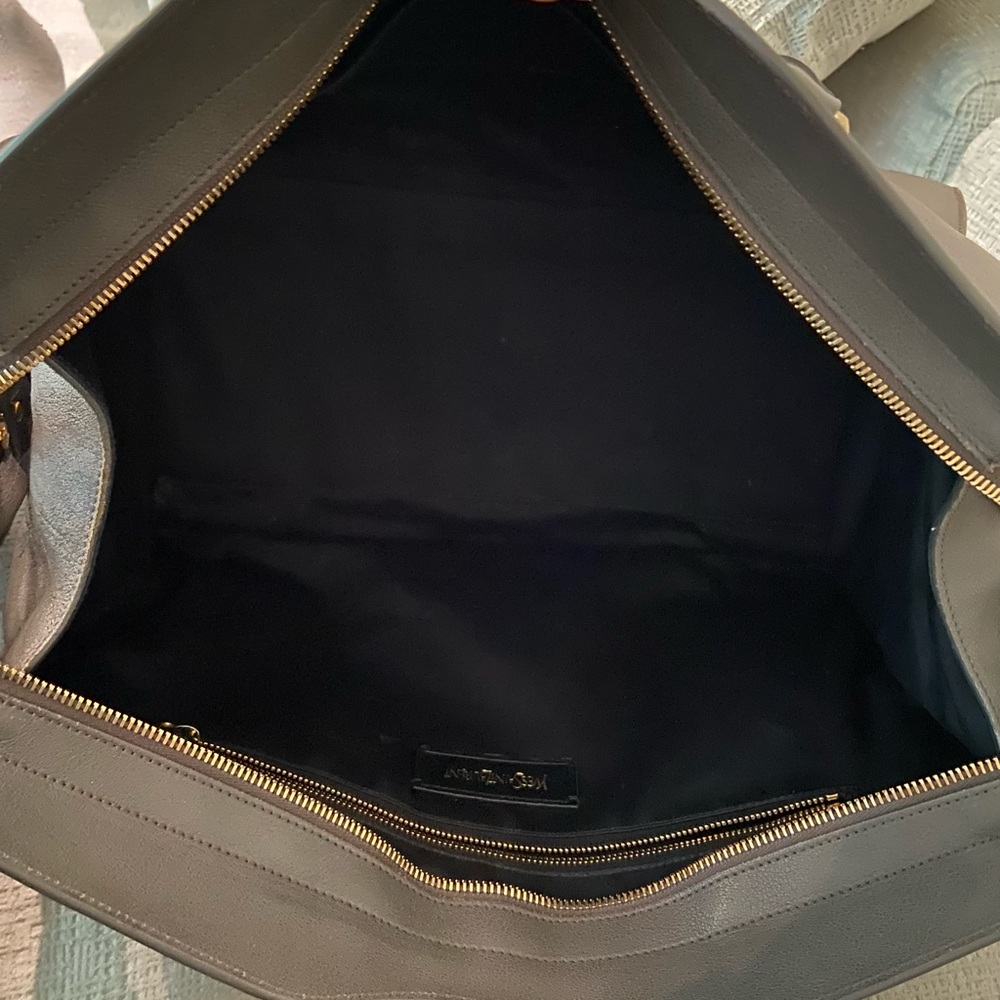 Saint Laurent Caba bag - Picture 8 of 17